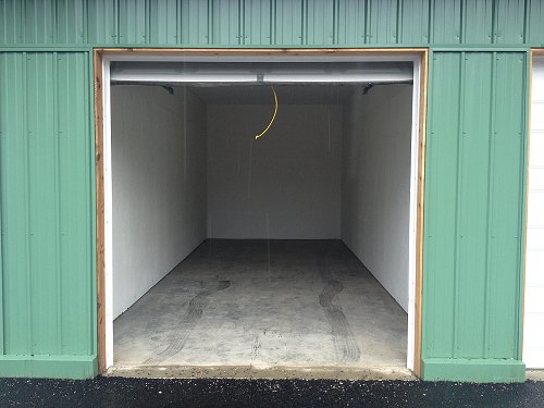 Dry Foot Storage Inside a 25 x 10 unit